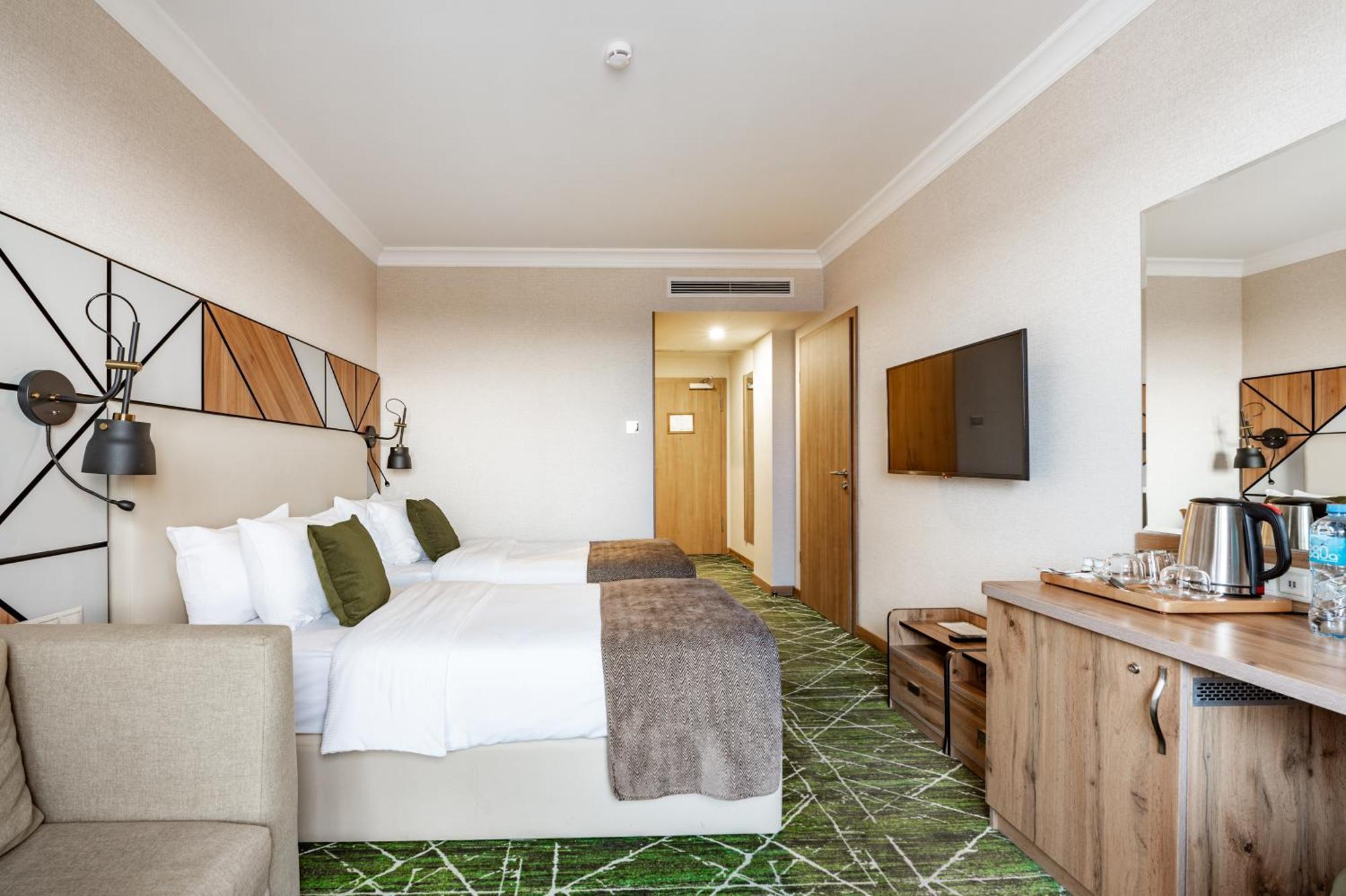 Wyndham Garden Burabay Hotell Rum bild