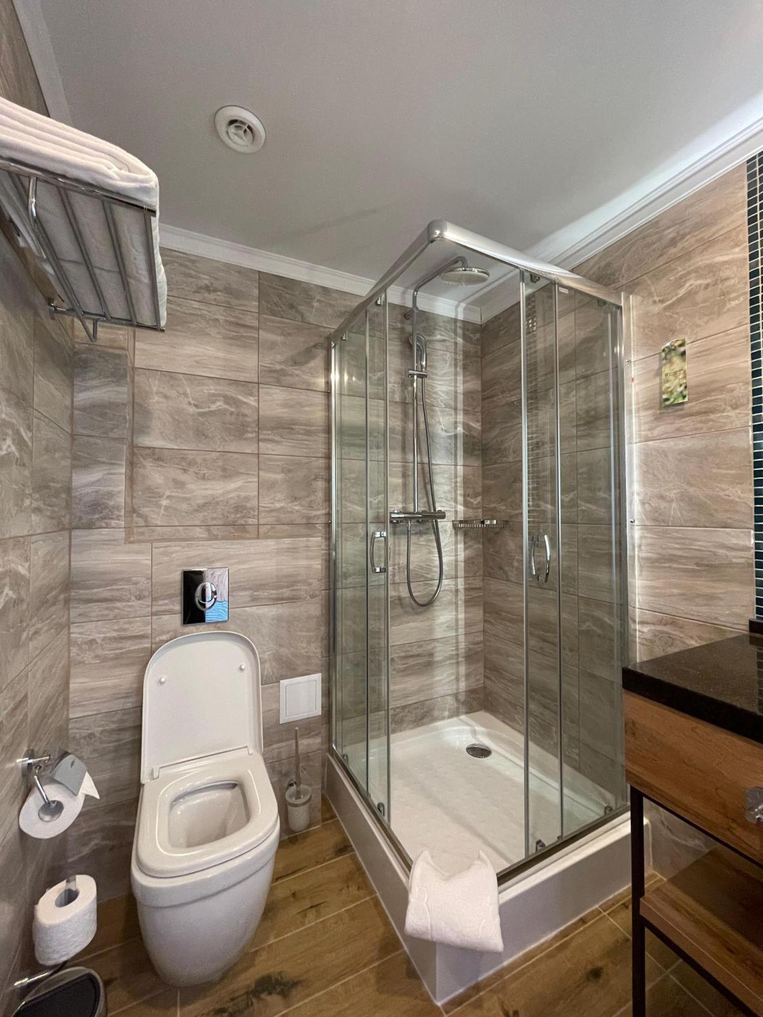 Wyndham Garden Burabay Hotell Rum bild