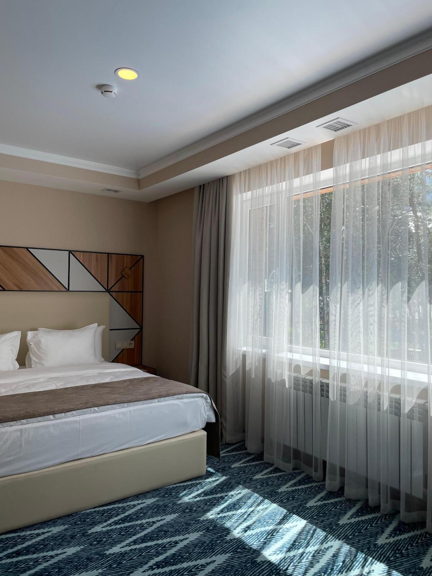 Wyndham Garden Burabay Hotell Rum bild